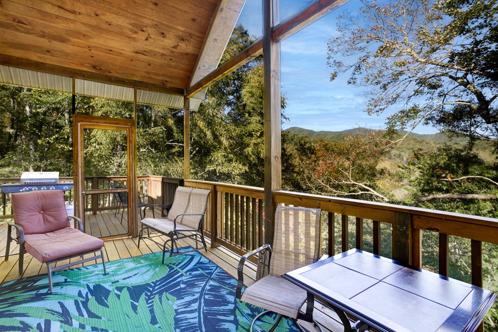 14 Rivendell Drive Property Photo 4