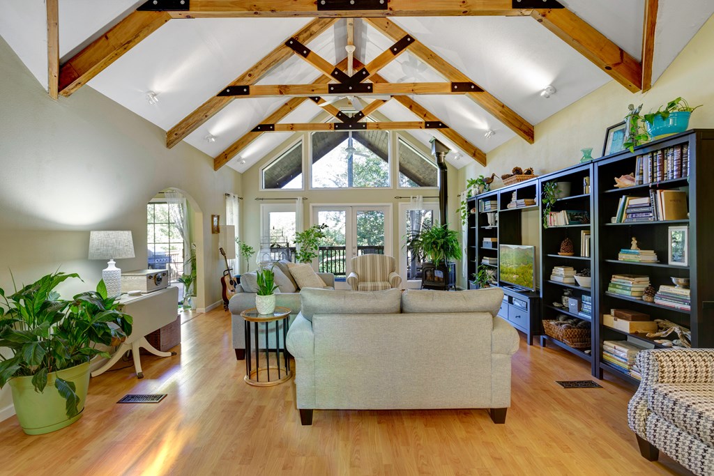 14 Rivendell Drive Property Photo 12