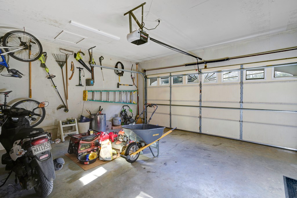 14 Rivendell Drive Property Photo 38