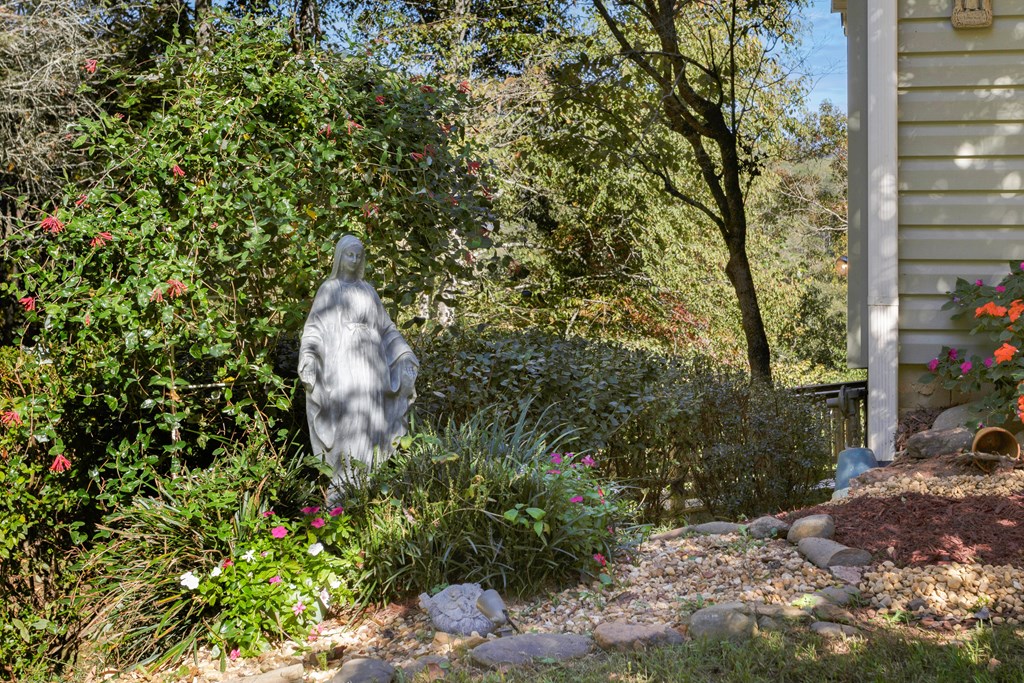 14 Rivendell Drive Property Photo 48