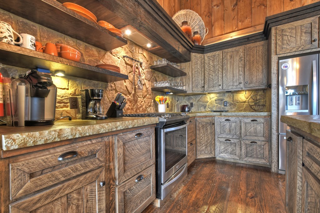 1030 Bear Mountain Pass Property Photo 18