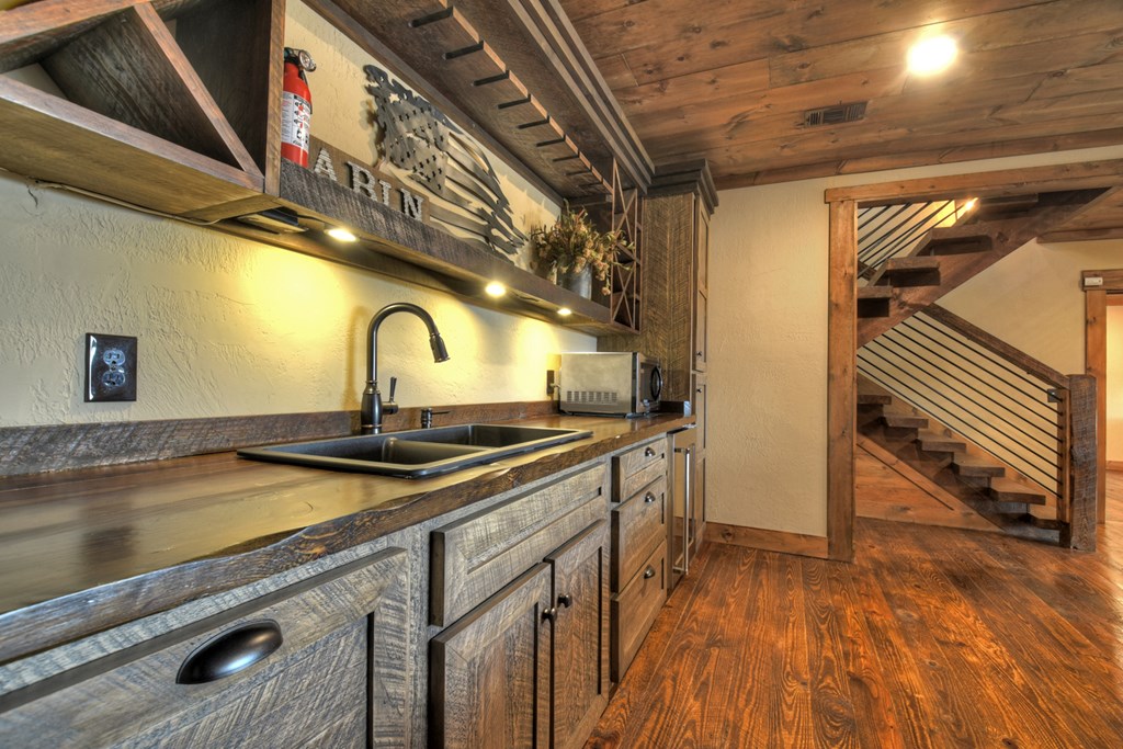 1030 Bear Mountain Pass Property Photo 37