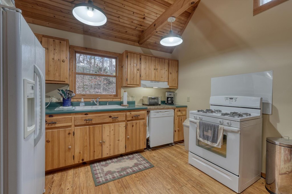 2479 Plum Orchard Road Property Photo 12