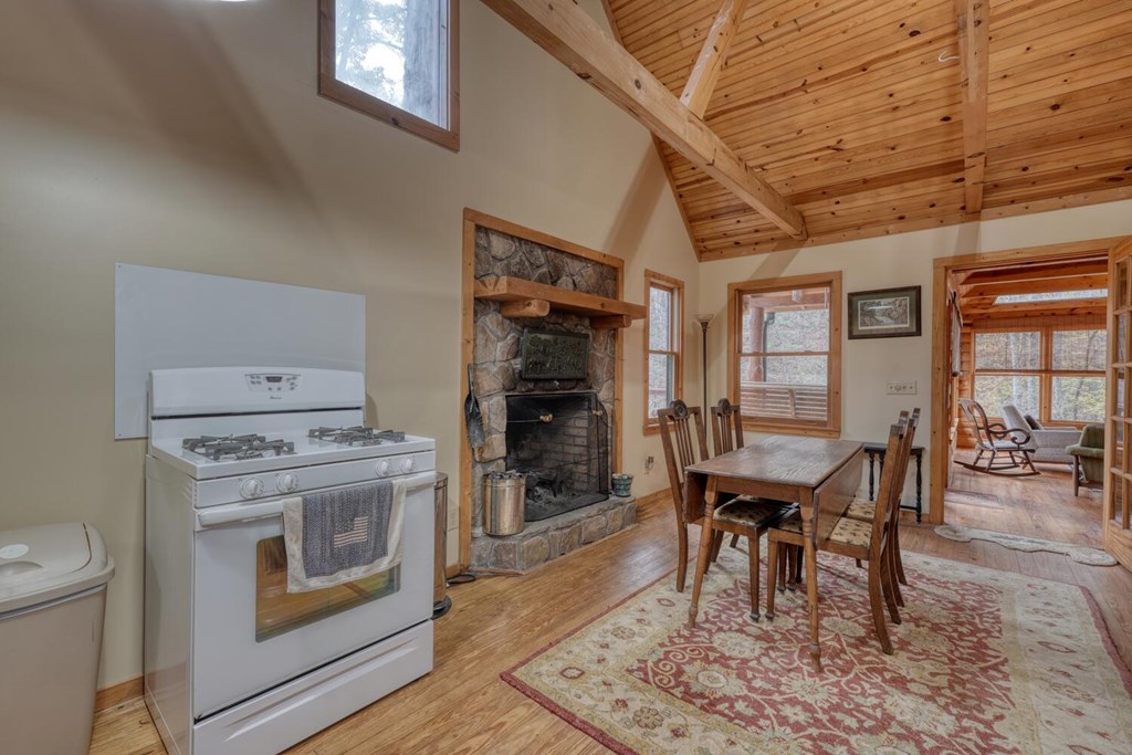 2479 Plum Orchard Road Property Photo 14