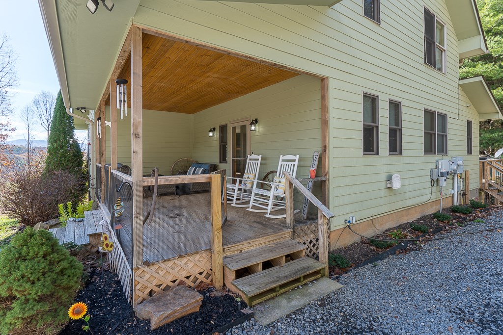 2257 Trout Cove Road Property Photo 5