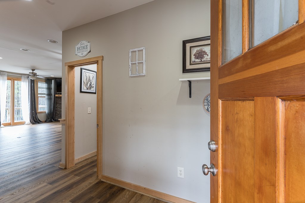 2257 Trout Cove Road Property Photo 7