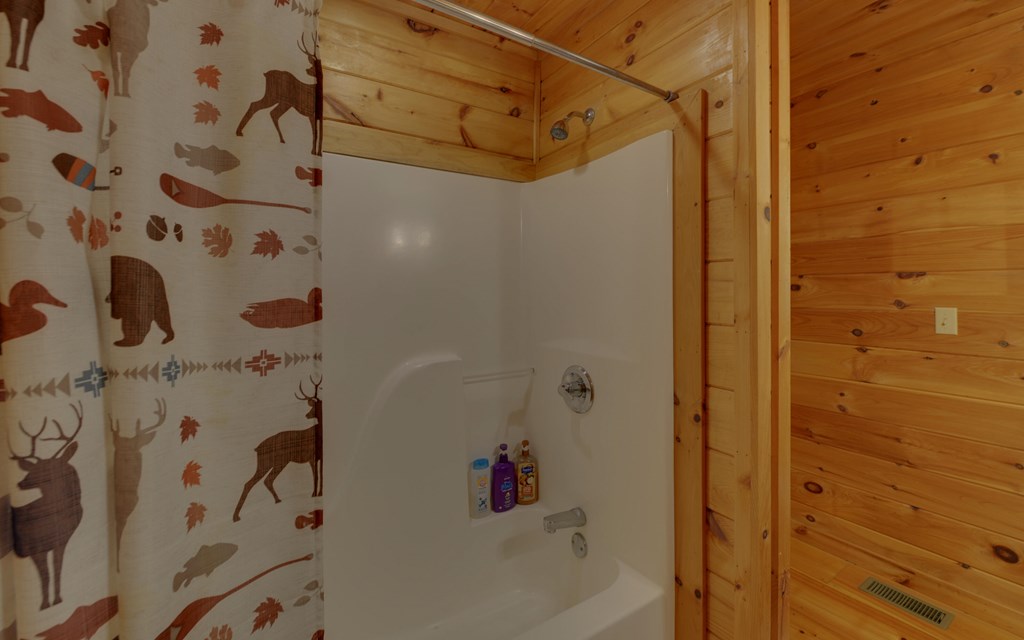 890 Mountain Lake Circle Property Photo 16