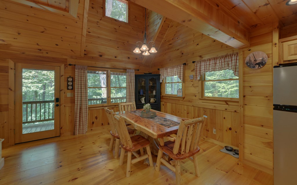 890 Mountain Lake Circle Property Photo 34