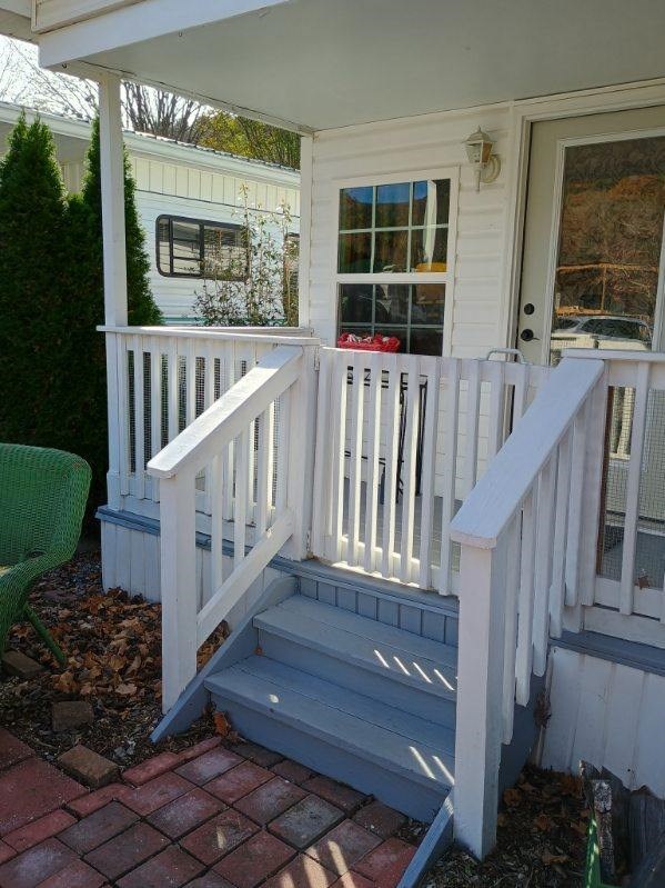 4334 River Bank Run Property Photo 34