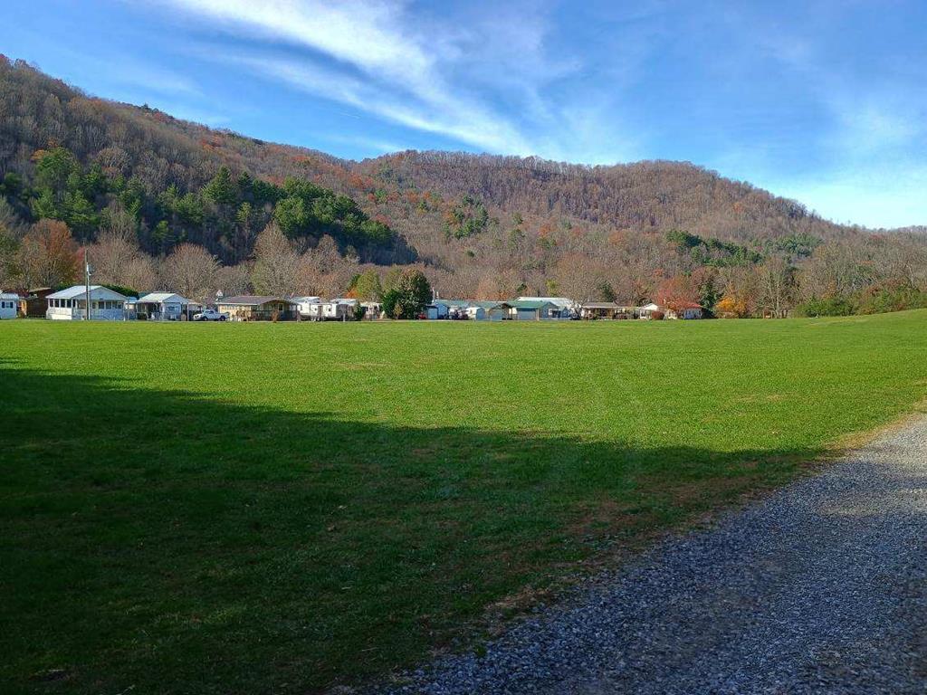 4334 River Bank Run Property Photo 65