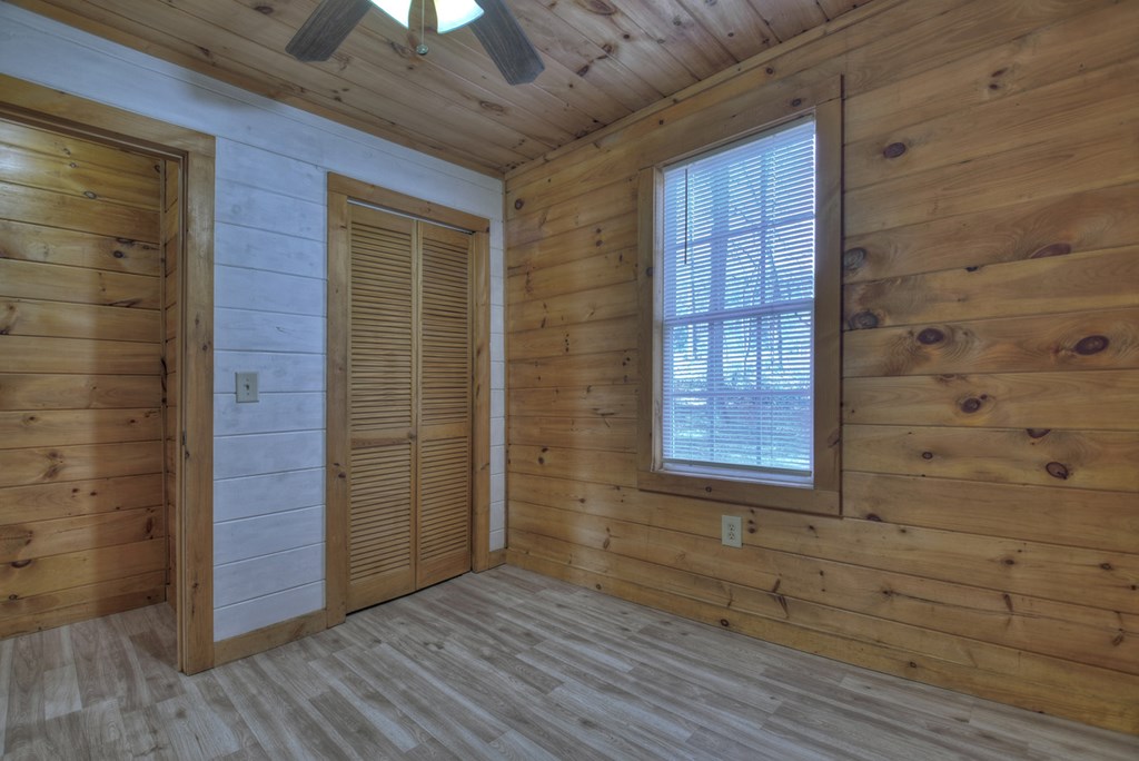 1595 Tennis Court Road Property Photo 11
