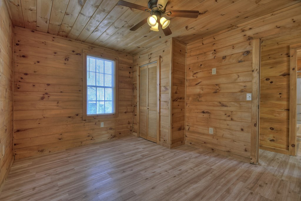 1595 Tennis Court Road Property Photo 13