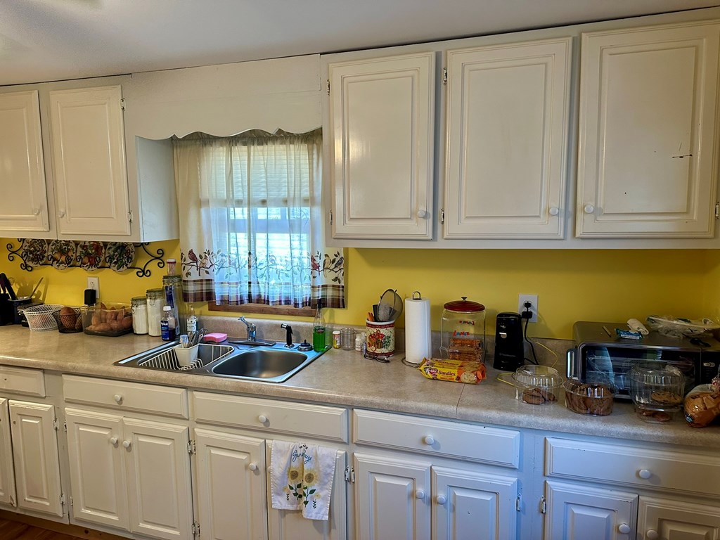 38 Yogi Bear Blvd. Property Photo 6