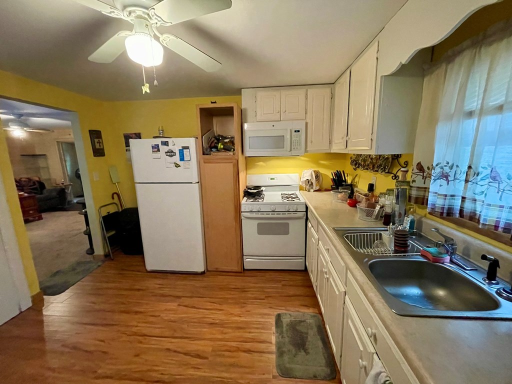 38 Yogi Bear Blvd. Property Photo 7