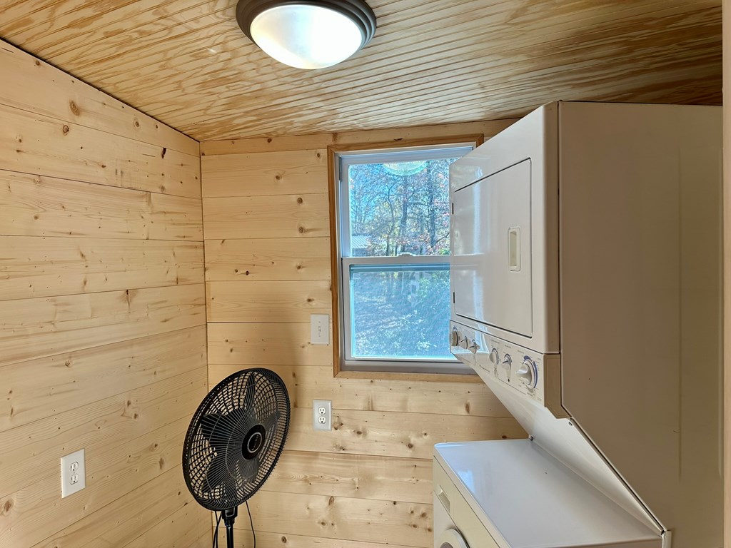 38 Yogi Bear Blvd. Property Photo 15