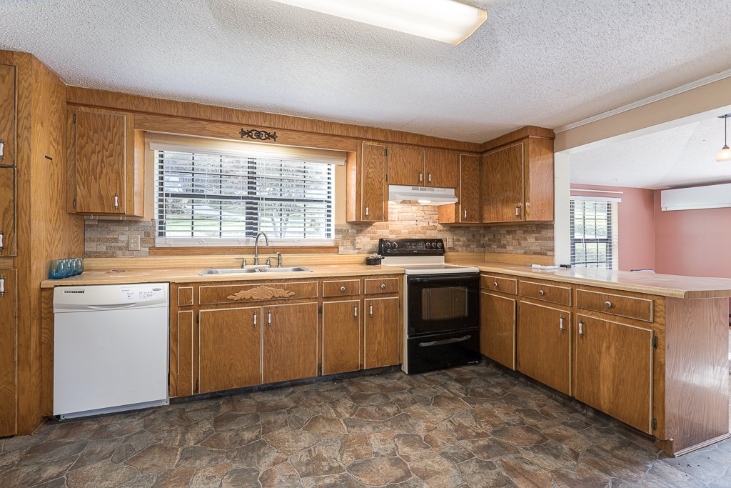 45 Boyd Street Property Photo 9