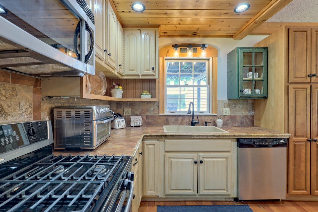 2685 Messer Road Property Photo 11