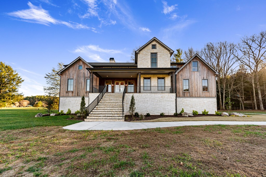 346 Woodeye Circle Property Photo 6