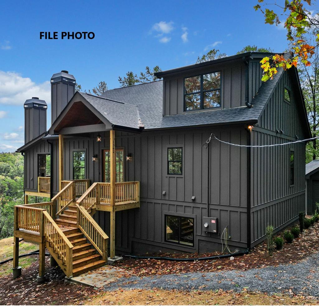 198 Stirratt Road Property Photo