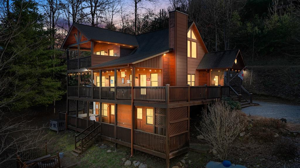 220 Mountain High Drive Property Photo 4