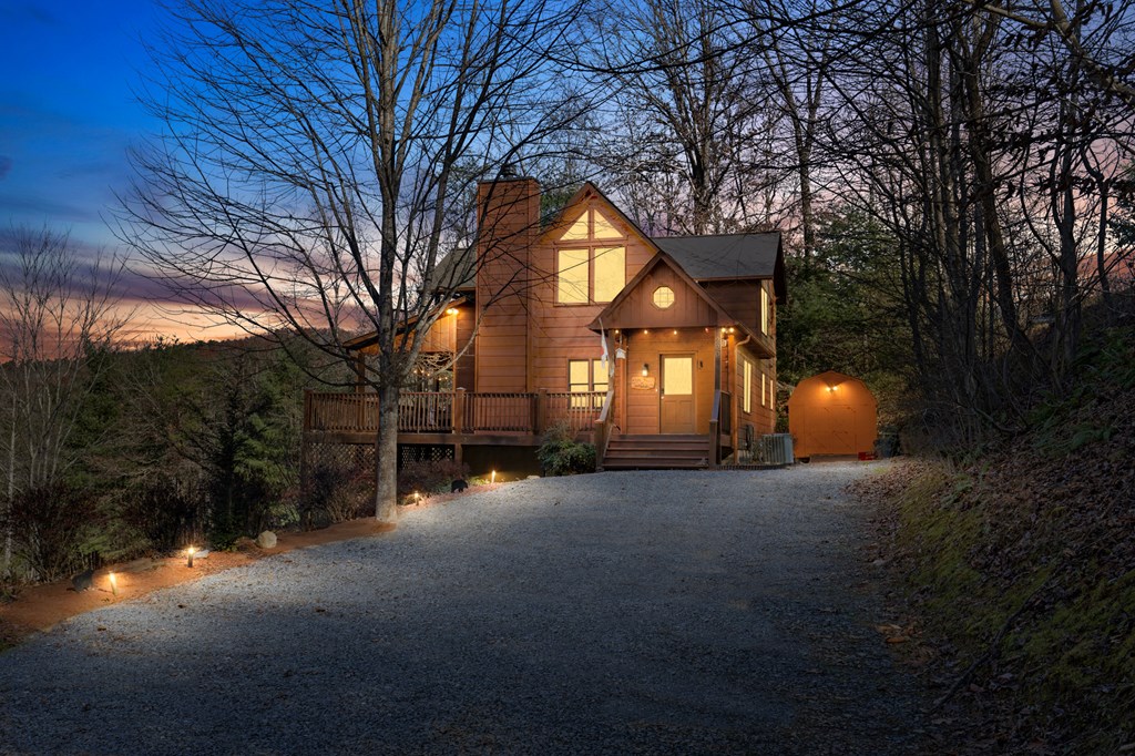 220 Mountain High Drive Property Photo 5