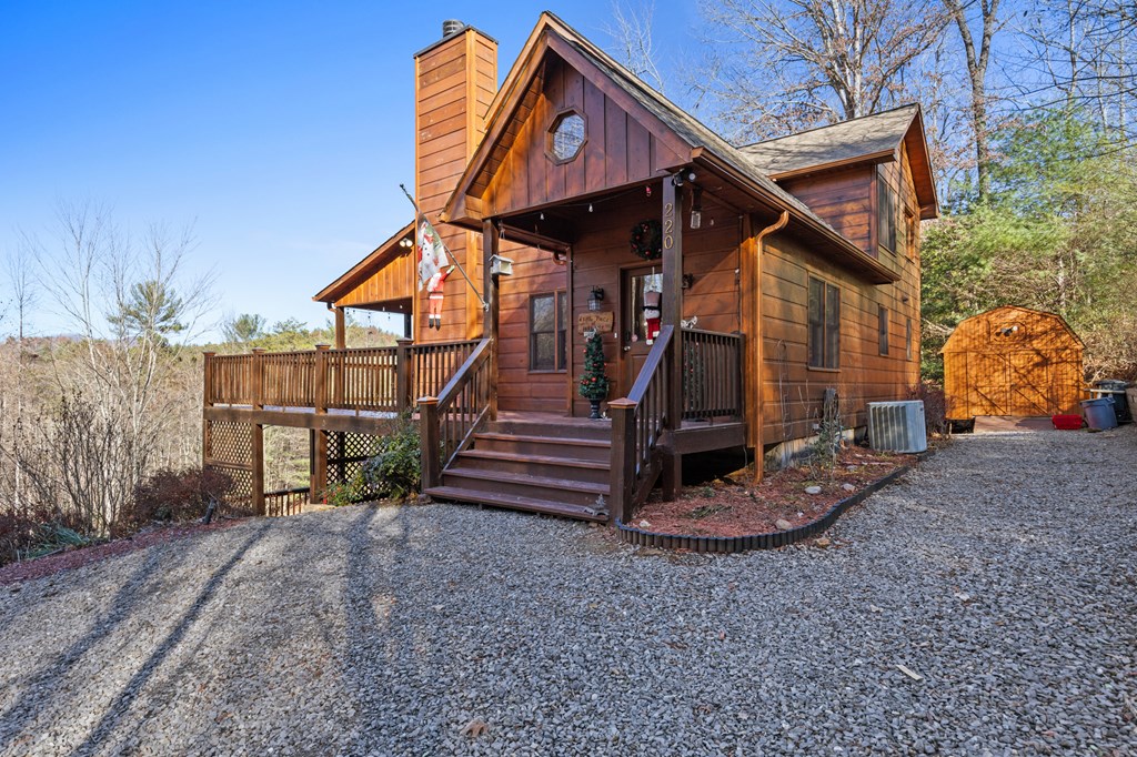 220 Mountain High Drive Property Photo 17