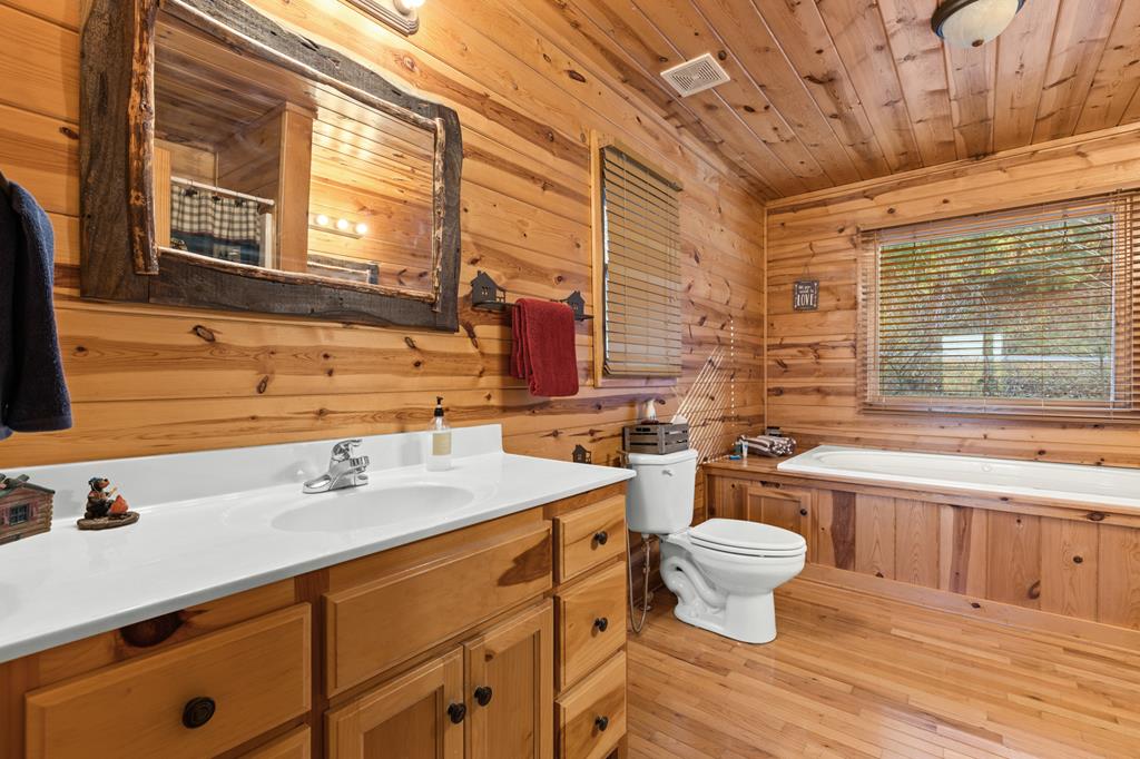 220 Mountain High Drive Property Photo 42