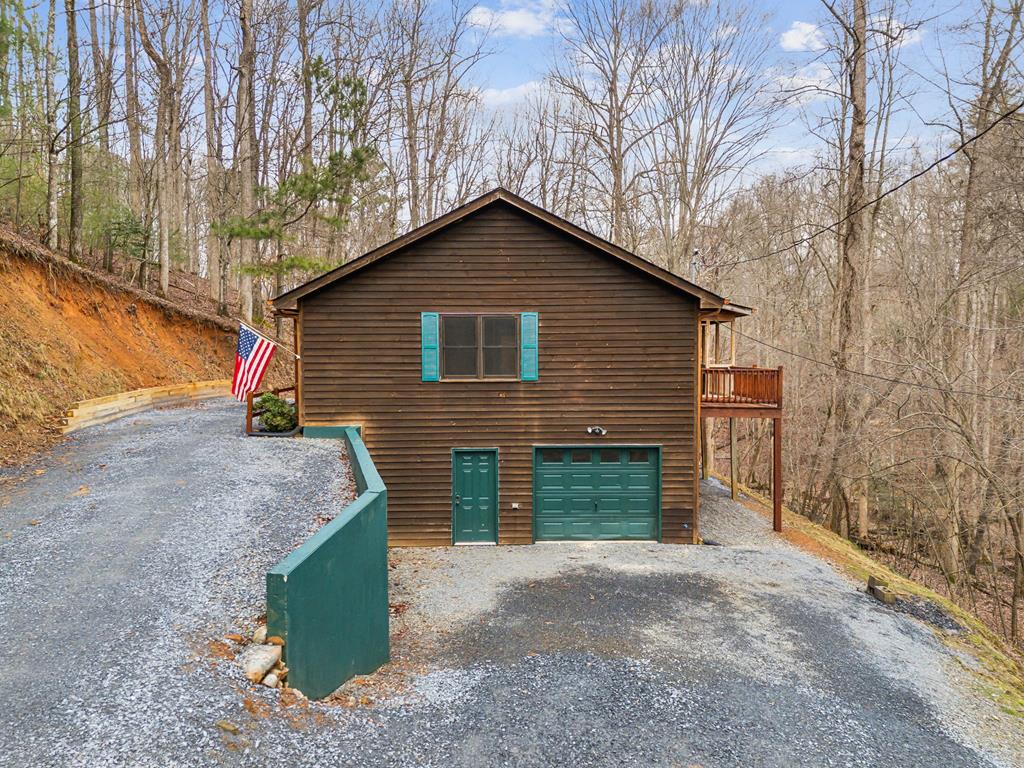 64 Hart Court Property Photo 1
