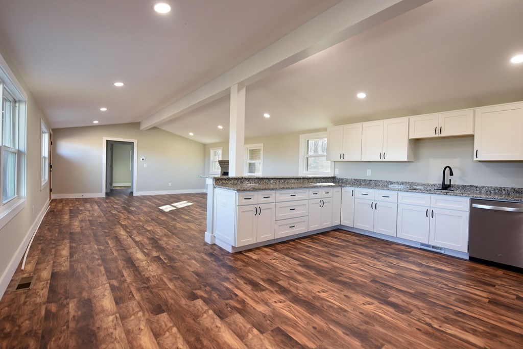 16 Sims Road Property Photo 5