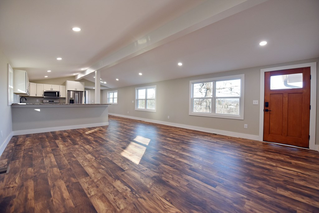 16 Sims Road Property Photo 6