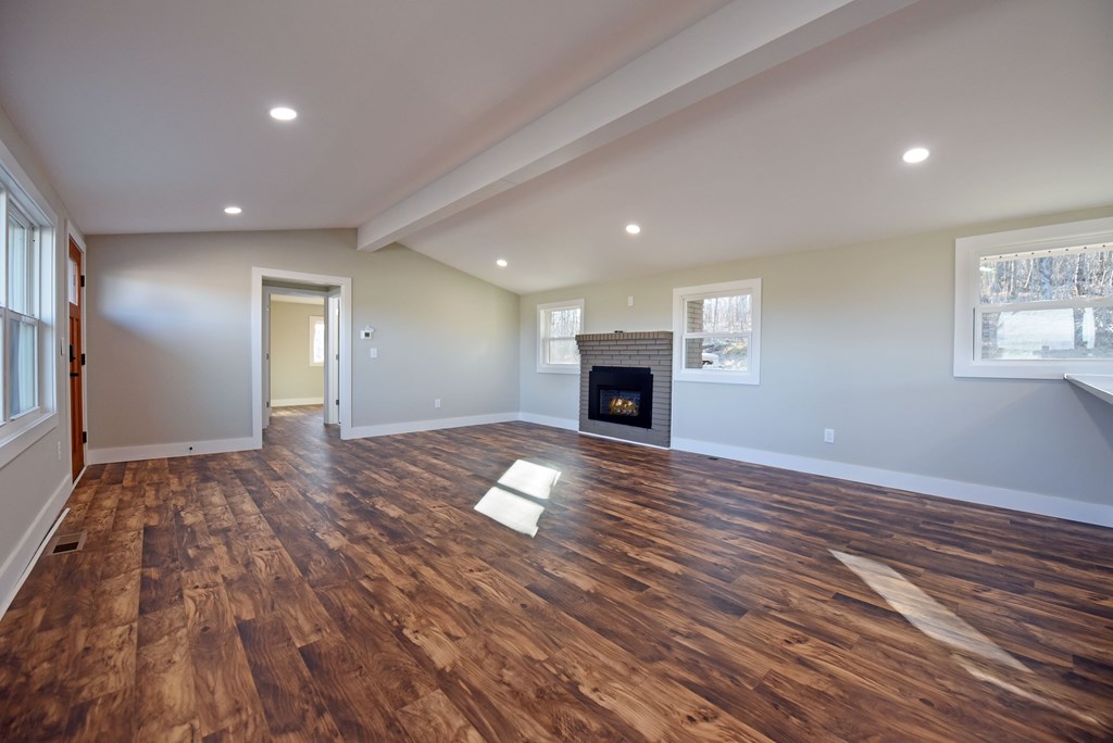 16 Sims Road Property Photo 9