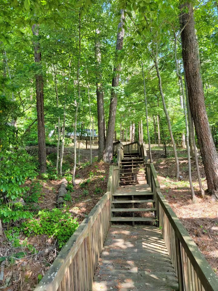 800 Twin Mountain Lake Circle Property Photo 5