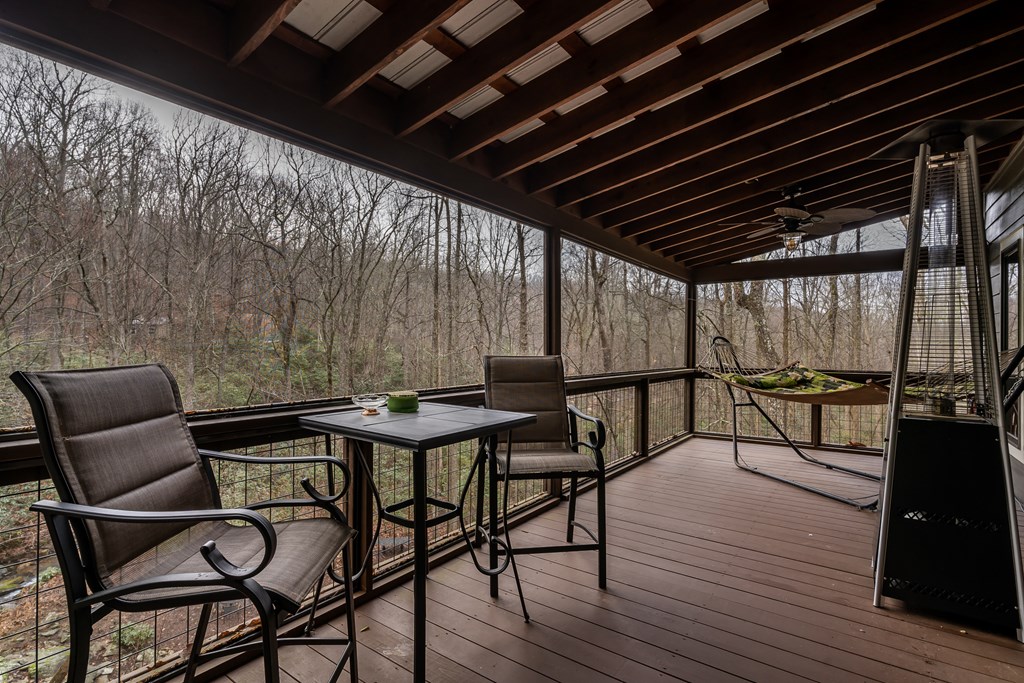 185 Huckleberry Cove Drive Property Photo 32