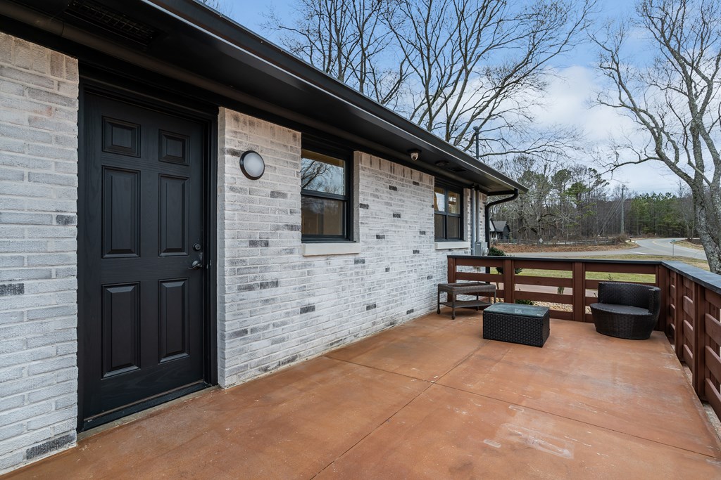 9351 Henderson Mountain Road Property Photo 45