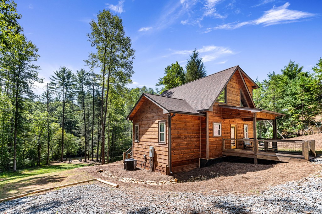 531 Old Gravel Road Property Photo 31