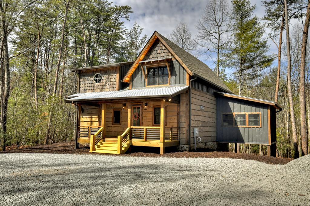 2594 Hwy 2 Property Photo 1