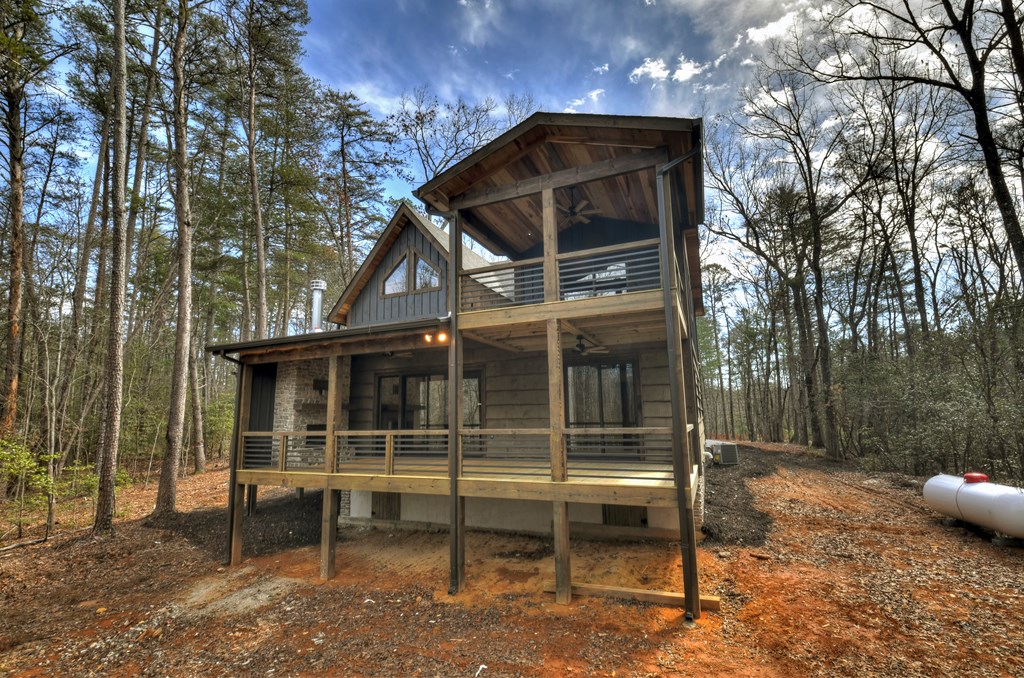 2594 Hwy 2 Property Photo 3