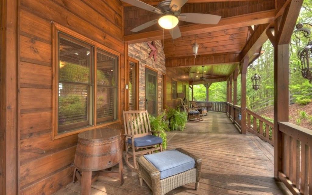 902 Laurel Creek Trail Property Photo 5