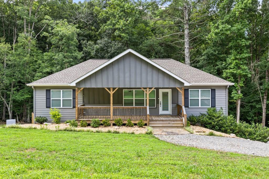 101 Christian Court Property Photo 6