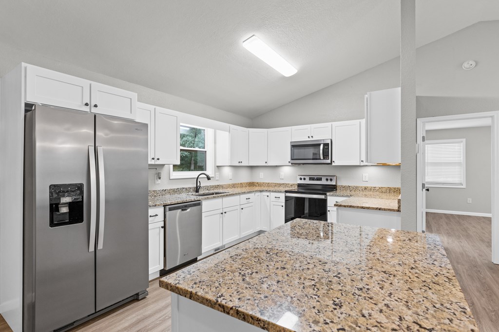 101 Christian Court Property Photo 12