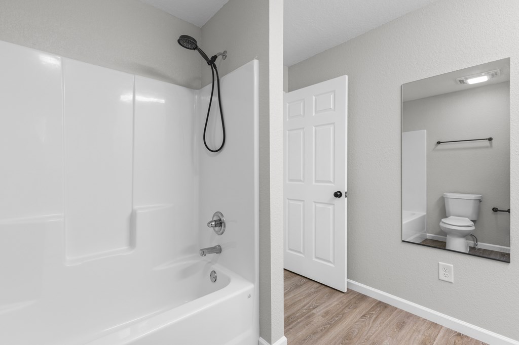 101 Christian Court Property Photo 21