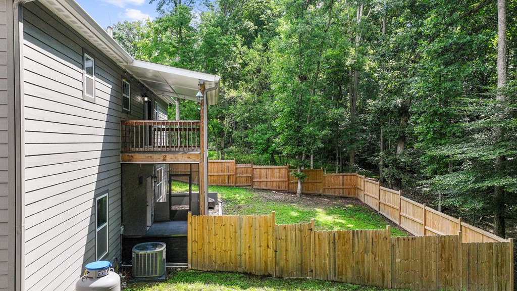 101 Christian Court Property Photo 31