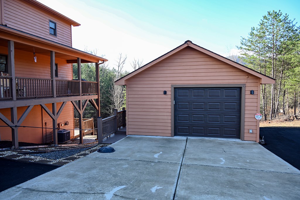 15 Stillwood Trail Property Photo 41