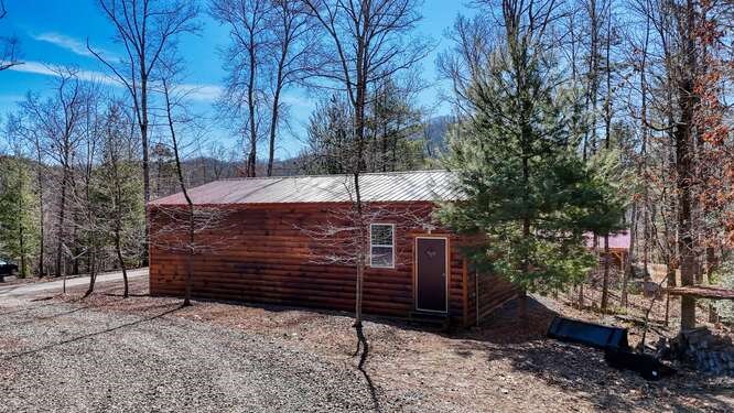 271 Kates Cove Road Property Photo 35