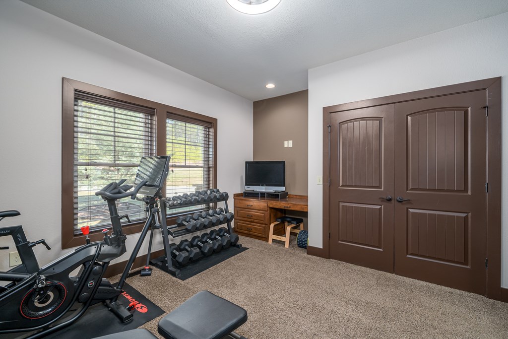 735 Deyton Drive Property Photo 45
