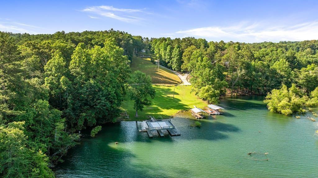 11 Collins Hollow Cove Property Photo 1