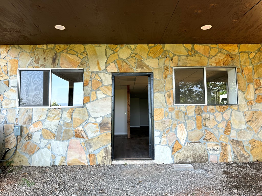 1568 Harris Ridge Road Property Photo 36