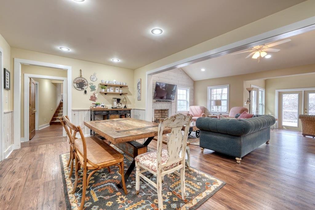 1746 Settlement Road Property Photo 7