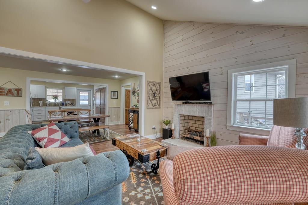 1746 Settlement Road Property Photo 14