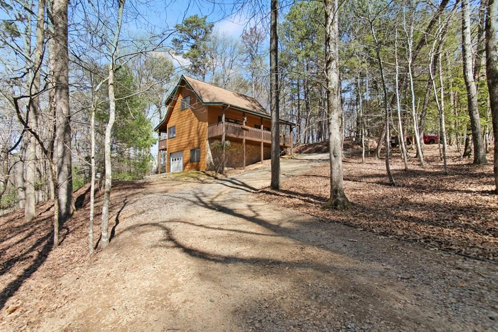 1408 Newport Drive Property Photo 1